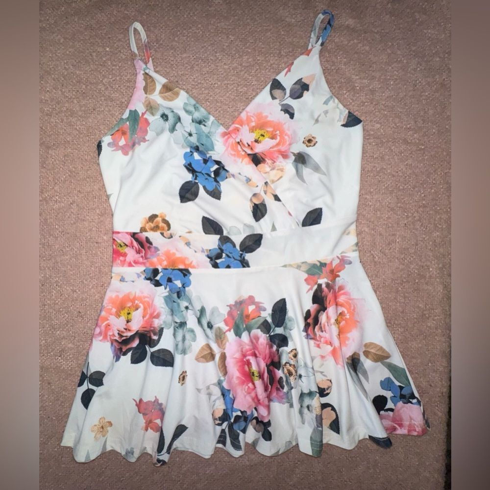 VENUS size small Floral Patterned Pink and Green Accents peplum tank top blouse